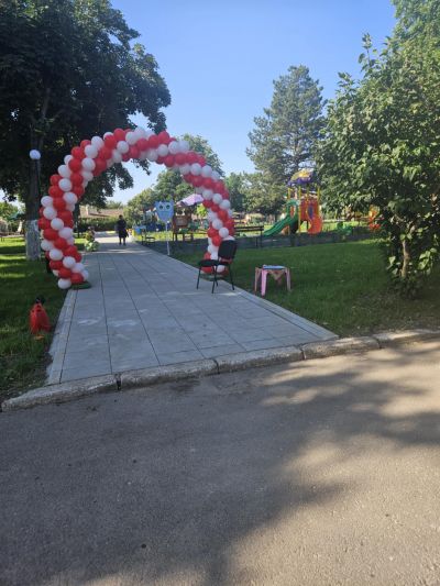 Тържественно откриване на бновеният ни двор - ДГ Слънце - Камено