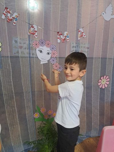Празник на Мама  - ДГ Слънце - Камено