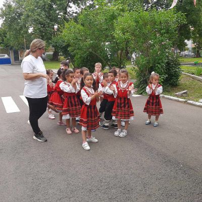 Арт терапията и българският фолклор - ръка за ръка - ДГ Слънце - Камено